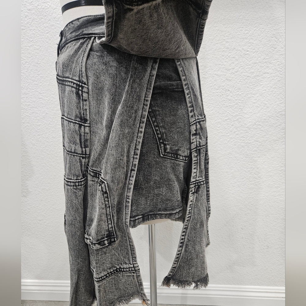 Boutique Layered Denim Shorts - Picture 5 of 10